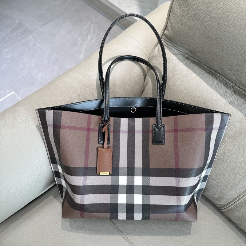 Bv*b*rry shopping bags